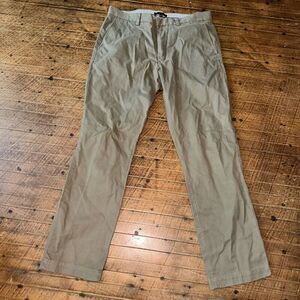 Banana Republic business casual Aiden flat front 34 chino pants